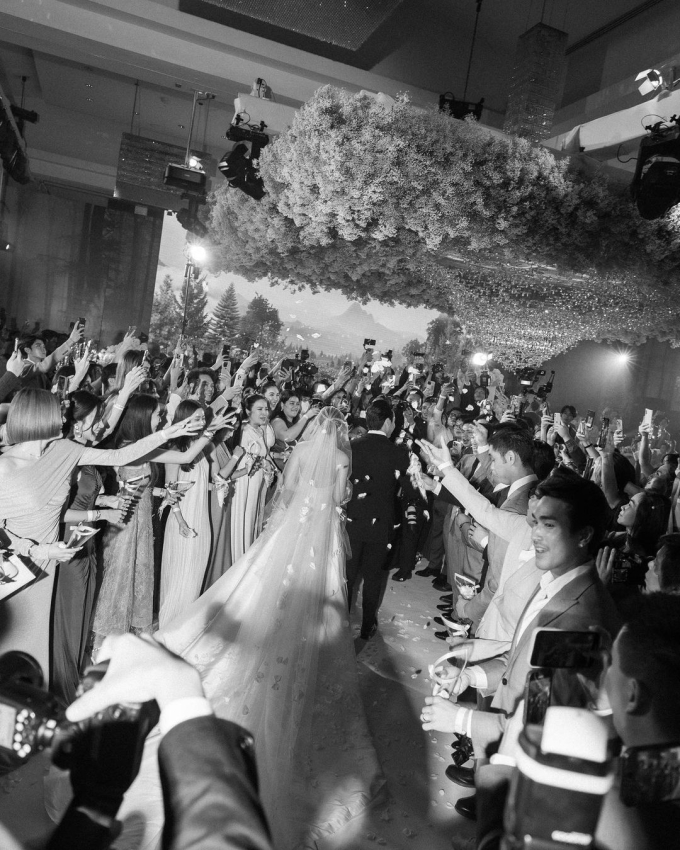 Nhìn lại 2 đám cưới đẹp nhất showbiz Thái 2023: Bên gây ấn tượng với hôn lễ 