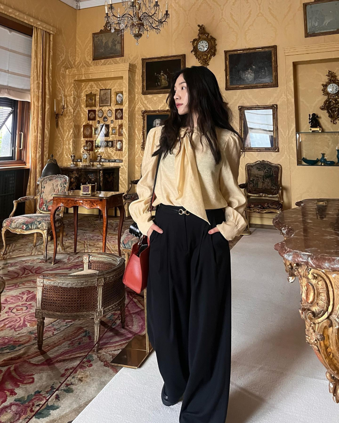 Bạn thân của Song Hye Kyo: Cực trẻ trung ở tuổi 38, diện đồ phảng phất phong cách thời trang Pháp