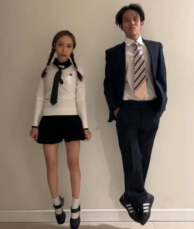 Thời trang cặp đôi siêu cá tính của con gái út nhà diva Mỹ Linh và bạn trai