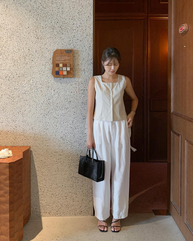 4 xu hướng sandal của mùa hè năm nay: Kéo chân thon dài, cộng thêm điểm tinh tế cho trang phục