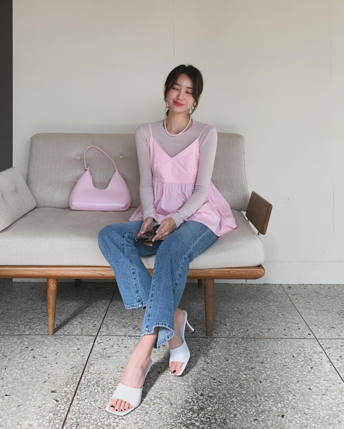 4 xu hướng sandal của mùa hè năm nay: Kéo chân thon dài, cộng thêm điểm tinh tế cho trang phục