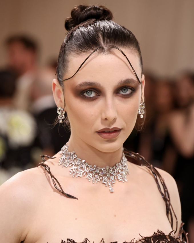 10 beauty look đẹp nhất Met Gala 2024: Kiểu số 1 được dự đoán sẽ dẫn đầu xu hướng trang điểm cô dâu năm nay