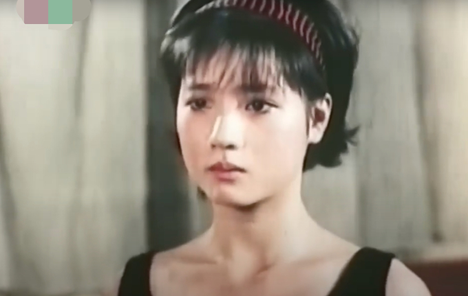 Phim Việt 18+ ít người biết: Nữ chính là tượng đài nhan sắc, cảnh giường chiếu ngày trước đã bạo đến mức này