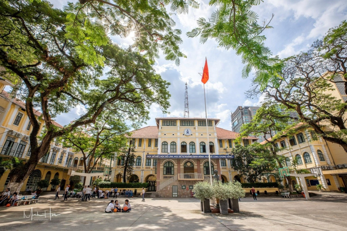  Trường chuyên Trần Đại Nghĩa là môi trường mơ ước của nhiều học sinh. Ảnh: Minh Hòa
