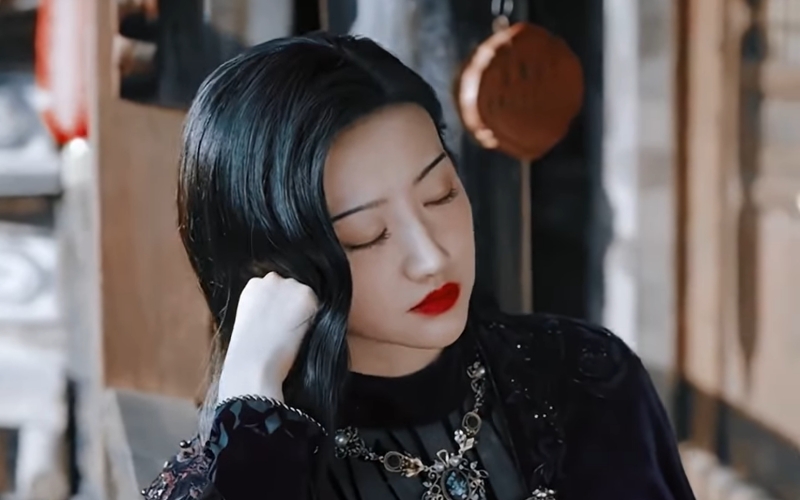 Mỹ nhân Hoa ngữ bùng nổ 