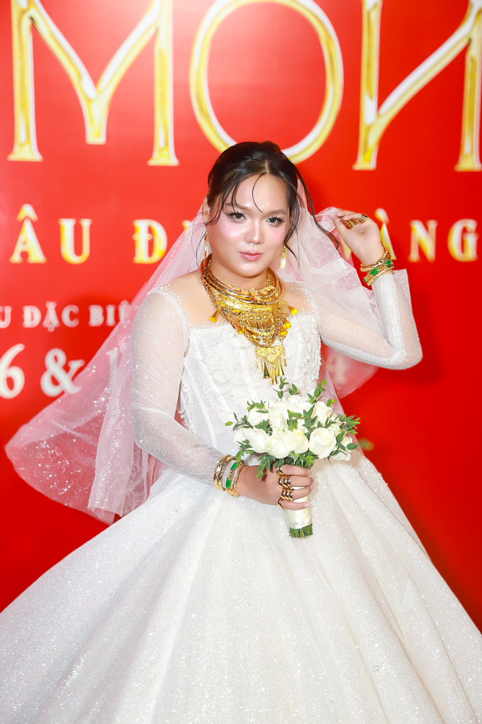 Phạm Thoại