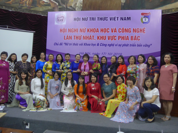 Chúc mừng Hội nghị Nữ KH&CN Hội NTT Việt Nam khu vực phía Bắc đã thành công tốt đẹp