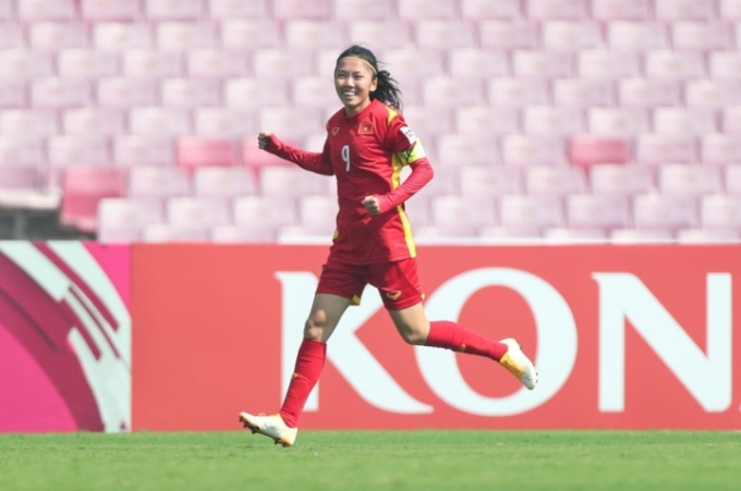 Huỳnh Như - cầu thủ xuất sắc của đội tuyển bóng đá nữ Việt Nam.
