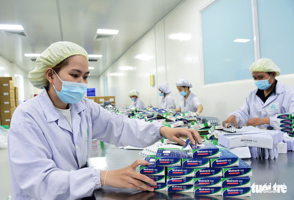 Xưởng sản xuất thuốc Molravir 400 (hoạt chất Molnupiravir) của Công ty cổ phần dược phẩm Boston Việt Nam tại Khu công nghiệp VSIP 1 (Bình Dương) - Ảnh: tuoitre.vn