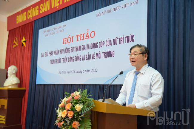 Ông Phan Xuân Dũng, Bí thư Đảng đoàn, Chủ tịch Liên hiệp các Hội Khoa học và Kỹ thuật Việt Nam phát biểu khai mạc Hội thảo. Ảnh: Hoàng Toàn