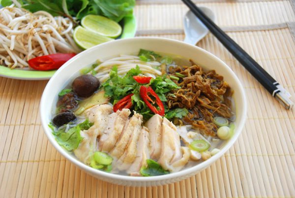 Bún ngan măng khô: Món ăn không thể thiếu khi đến Hà Nội