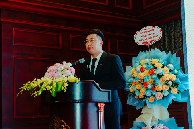 Ông Hoàng Hải Ninh – Phó Chủ tịch CLB Bác sỹ Thẩm mỹ miền Bắc tổng kết hoạt động năm 2023 và đưa ra định hướng hoạt động năm 2024