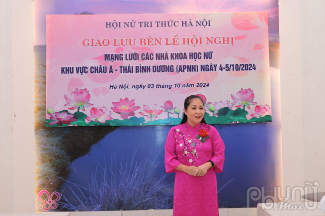 Đại diện Hội NTT Thái Nguyên cũng chia sẻ những khó khăn trong hoạt động từ khi thành lập (2018) tới nay và bày tỏ mong muốn nhận được sự hỗ trợ, chia sẻ kinh nghiệm từ Hội NTT Việt Nam và các tỉnh, thành phố bạn. Ảnh: Hoàng Toàn