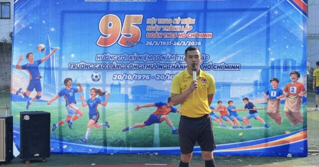 Hội thao chính thức được khai mạc