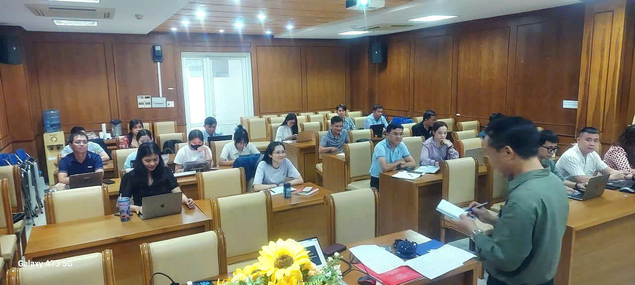 Toàn cảnh lớp học. 