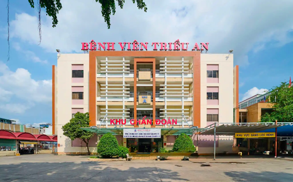 Bệnh viện Triều An, một trong những bệnh viện tư nhân đa khoa đầu tiên tại Việt Nam, vừa bị UBCKNN tước bỏ tư cách công ty đại chúng do vi phạm về minh bạch thông tin. Ảnh: Bệnh viện Triều An