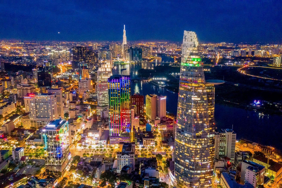 Góc TP Hồ Chí Minh năng động, hiện đại, văn minh sau 50 năm ngày giải phóng. 