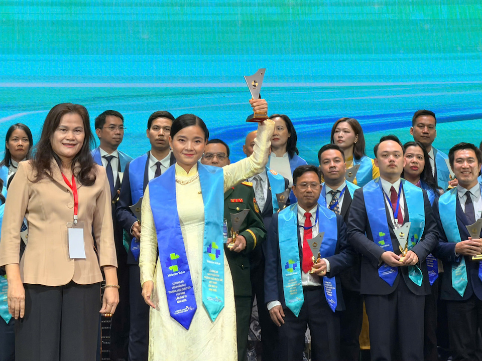 Biti’s tự hào là 1 trong 14 doanh nghiệp trên cả nước duy trì danh hiệu Thương hiệu Quốc gia Việt Nam qua 10 kỳ xét chọn liên tiếp