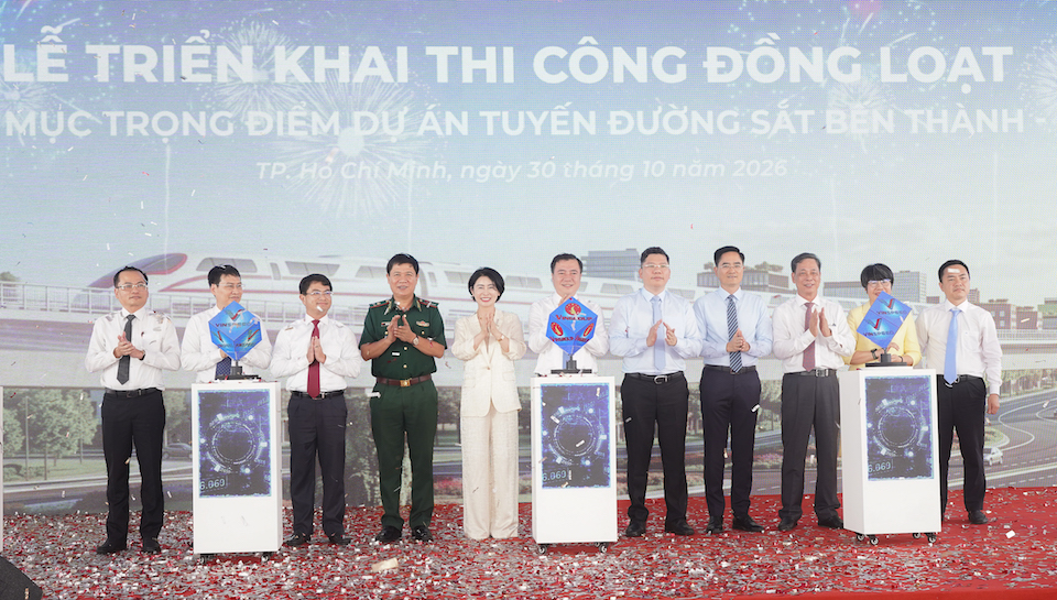 Lãnh đạo TP.HCM và Tập đoàn Vingroup ấn nút phát lệnh tăng tốc thi công đồng loạt trên toàn tuyến