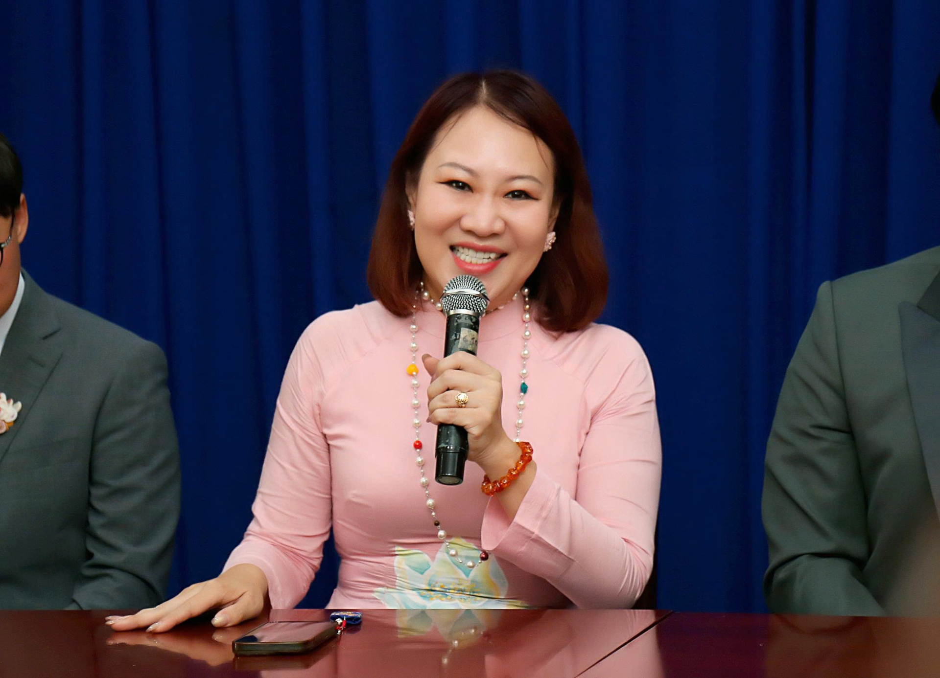 PGS.TS Phan Thị Hồng Xuân tại chương trình.