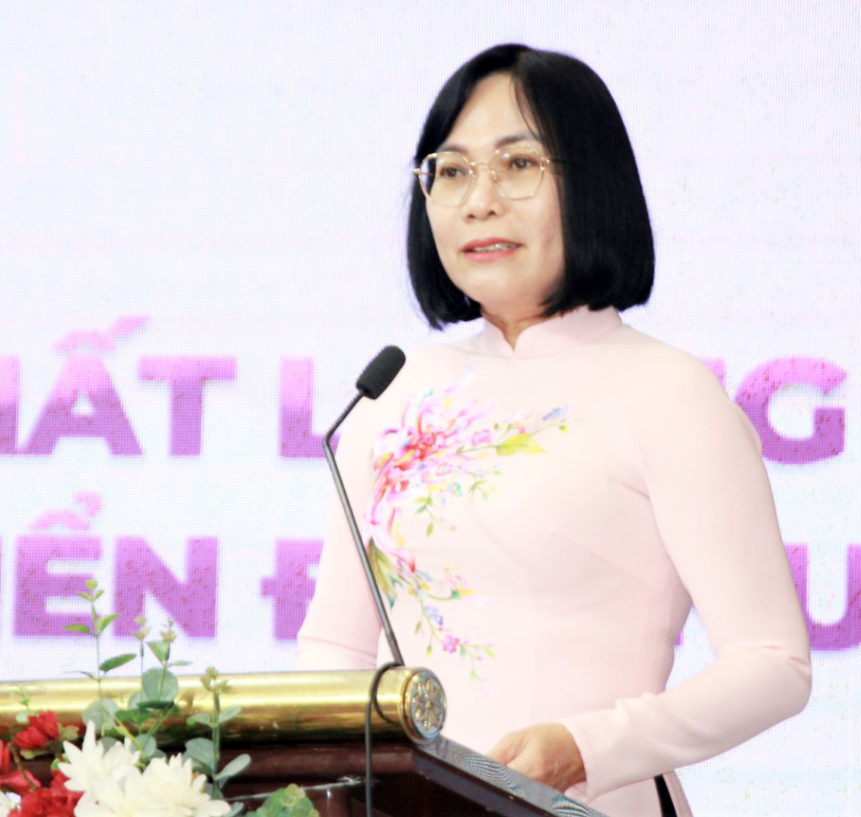 Phó Chủ tịch UBND tỉnh Đồng Nai Nguyễn Thị Hoàng phát biểu tại hội thảo.