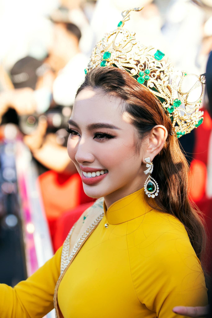 Nguyễn Thúc Thùy Tiên tuổi Mậu Dần (1998) đã làm nên lịch sử khi trở thành người đẹp Việt Nam đầu tiên giành được chiếc vương miện Hoa hậu Hoà bình Quốc tế sau 8 năm Việt Nam có đại diện tham gia đấu trường này. 