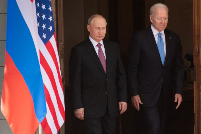 Tổng thống Mỹ Joe Biden ban đầu đã nghĩ rằng có thể xây dựng “mối quan hệ ổn định và có thể đoán định” với ông Putin. Ảnh: AFP.