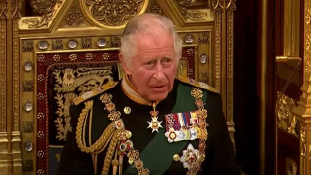 Vua Charles III chính thức kế vị ngai vàng Vương quốc Anh
