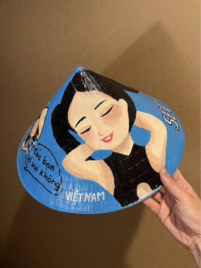 Cận cảnh chiếc nón lá fan Việt dành tặng Jennie 