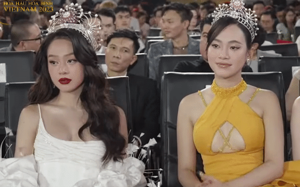 Rộ khoảnh khắc dàn hoa hậu cười gượng khi chỉ Á hậu Bảo Ngọc được xướng tên ở Miss Grand Vietnam, sự thực là gì?