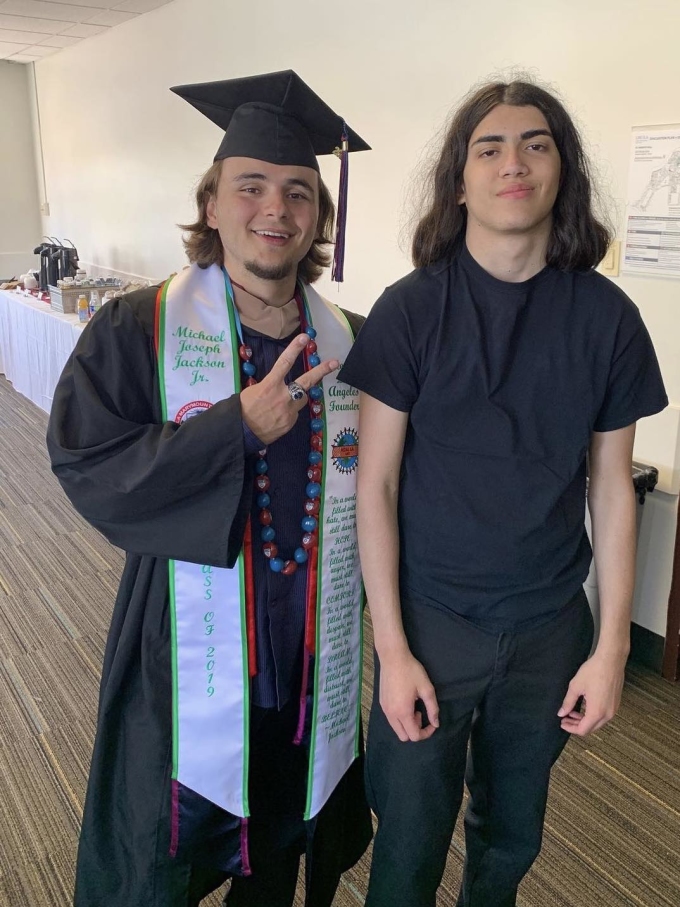 Blanket đến chúc mừng anh trai tốt nghiệp năm 2019.