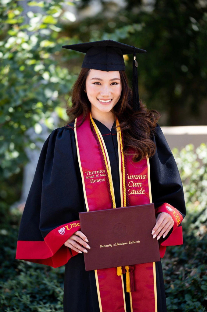 Hoàng Mỹ An vừa tốt nghiệp Đại học Nam California vào năm 2022