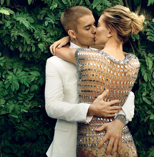 Dù gặp nhiều vấn đề sức khỏe, Justin Bieber vẫn giữ được visual ngút ngàn mỗi lần diện đồ chưng diện bên vợ.