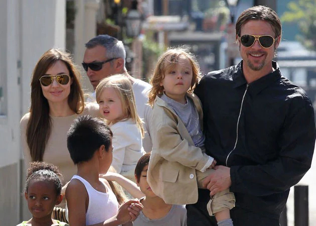   Brad Pitt được cho sẽ “trắng tay” trong cuộc chiến giành quyền nuôi con  