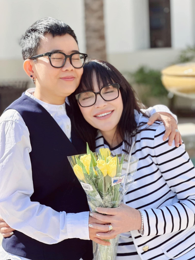  Phương Uyên và Thanh Hà thường xuyên chia sẻ những hình ảnh ngọt ngào, hạnh phúc trên mạng xã hội