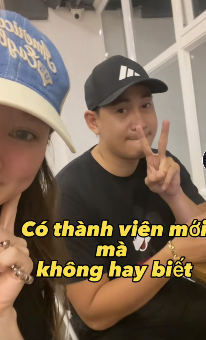 Vợ chồng diễn viên Ngọc Thuận hạnh phúc khi em bé xuất hiện hơn 8 tuần mới phát hiện 