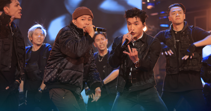 HIEUTHUHAI có mặt tại Rap Việt mùa 3 để hỗ trợ cho phần thi của bạn thân. Nam rapper cũng được phát hiện đến ủng hộ HURRYKNG trong vòng 1 chọn đội