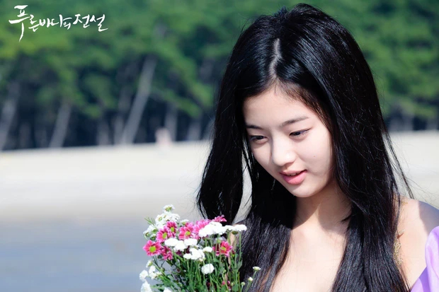 Nhan sắc của Eun Soo thời đóng Huyền thoại biển xanh