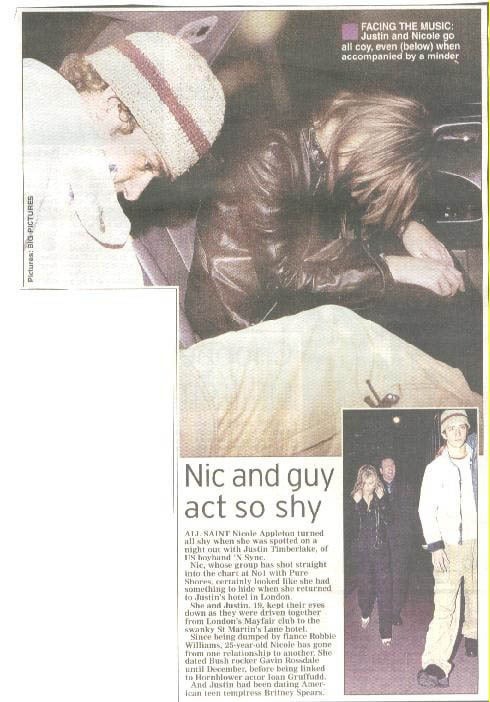 Nhân tình của Justin Timberlake được xác định là Nicole Appleton. Paparazzi đã chụp được cảnh 2 ngôi sao đi chơi riêng tại London vào năm 2000