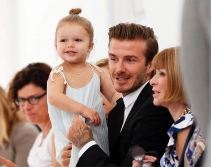   Hình ảnh đáng yêu lúc nhỏ của Harper Beckham  