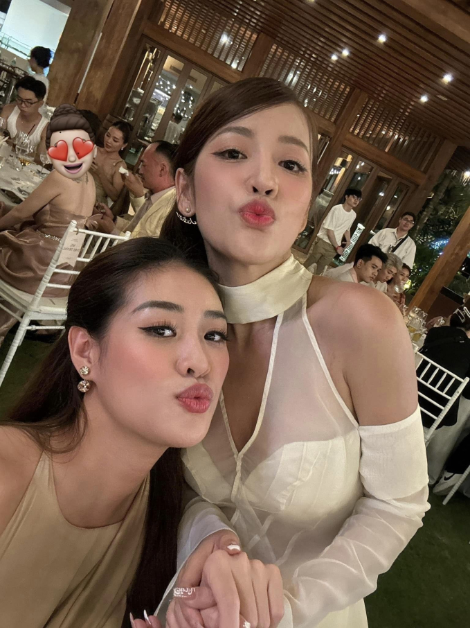 Khánh Vân dự đám cưới của cặp đôi tại Cam Ranh 
