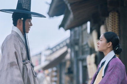 Bộ phim của Nam Goong Min và Ahn Eun Jin sẽ phát sóng tập cuối vào tối 18/11.