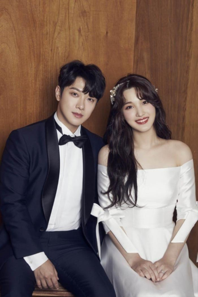 Minhwan và Yulhee ly hôn sau 5 năm kết hôn...