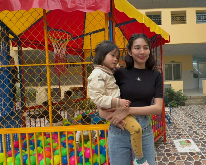 Thuỳ Tiên xây dựng 7 khu vui chơi ở các bệnh viện để tạo niềm vui cho các em nhỏ đang chữa bệnh 