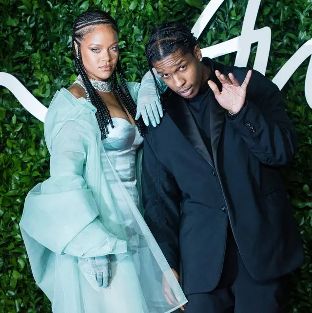Theo nguồn tin, cặp đôi Rihanna - ASAP Rocky sóng đôi bên nhau trong dịp đặc biệt của đồng nghiệp