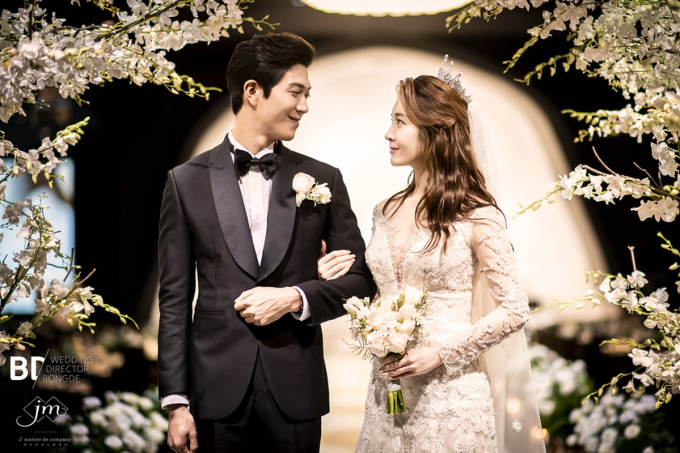 Ahreum kết hôn với doanh nhân Kim Young Geul cách đây 4 năm