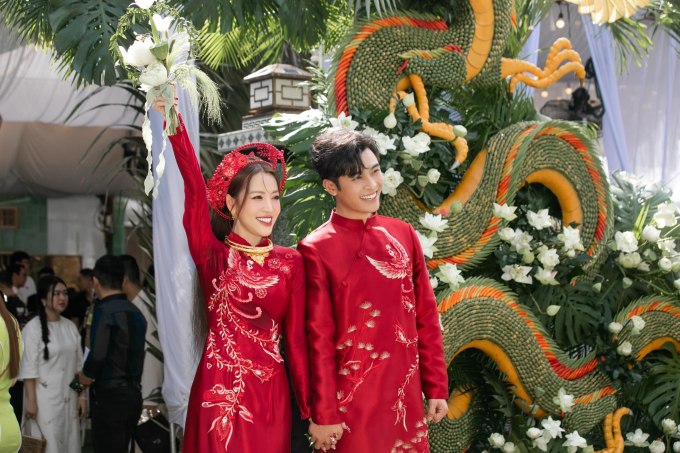 Sau 4 năm hẹn hò kín tiếng, Puka và Gin Tuấn Kiệt tổ chức chuỗi đám cưới đánh dấu ngày về chung một nhà