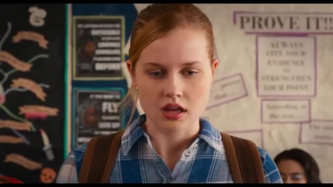 Nữ chính Cady do Angourie Rice đóng