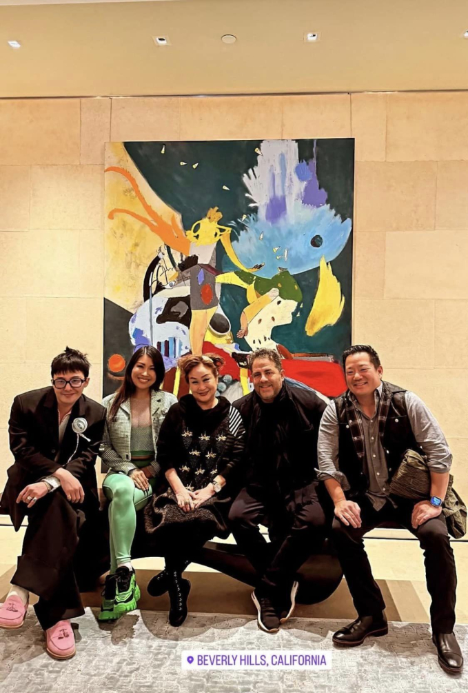 G-Dragon ăn tối riêng tư cùng bạn bè lại Beverly Hills 