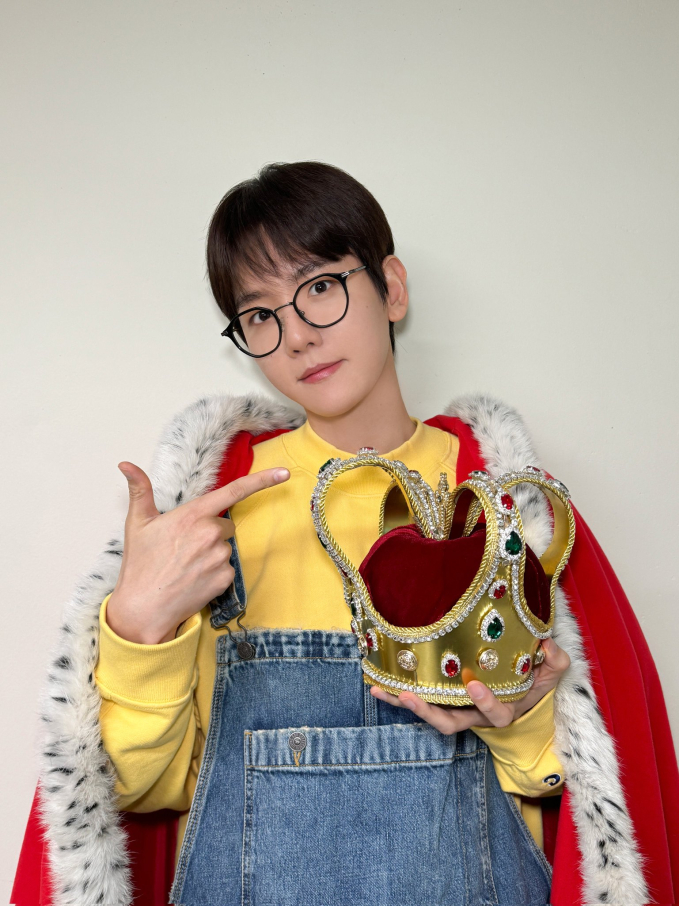 Baekhyun cũng đã tổ chức buổi fanmeeting tại Hàn Quốc có tên gọi Snack Party, gây chú ý bởi dress code đậm chất Minion thú vị
